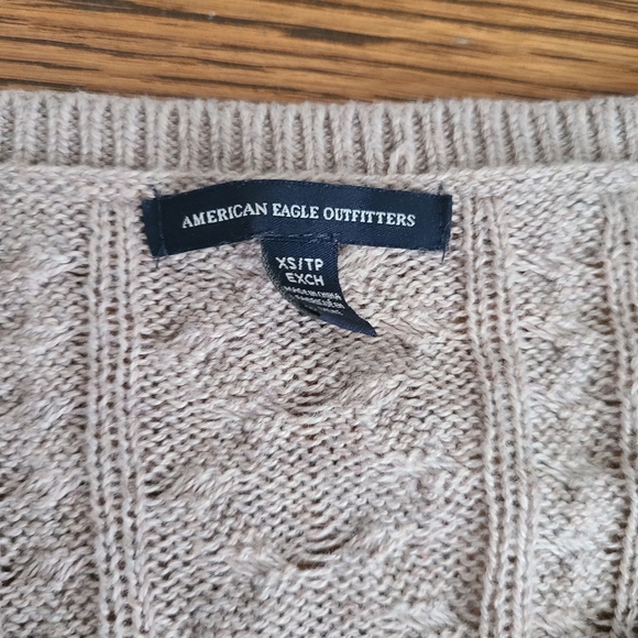 American eagle sweater side zipper worn once - Picture 3 of 4